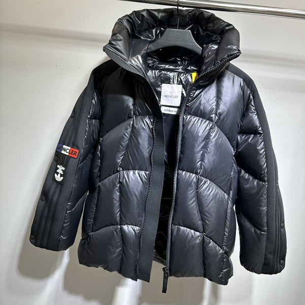 ハイクオリティダウンジャケット素材ディテール